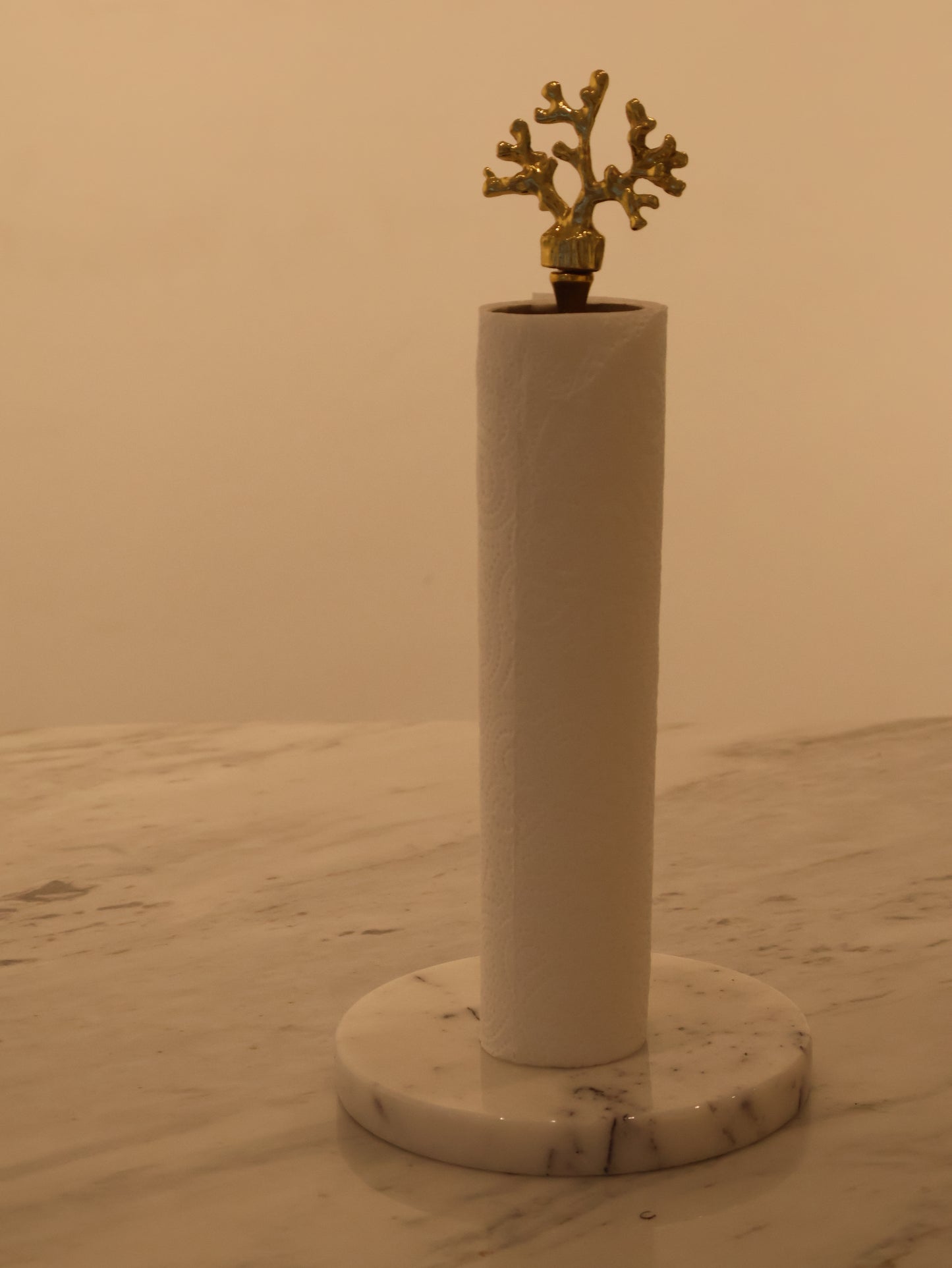 Aurum Roll – Mermer Tabanlı Kağıt Havluluk