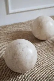 TRIO - Doğal Traverten Top Ayaklı Orta Sehpa Cam Fasülye Orta Sehpa